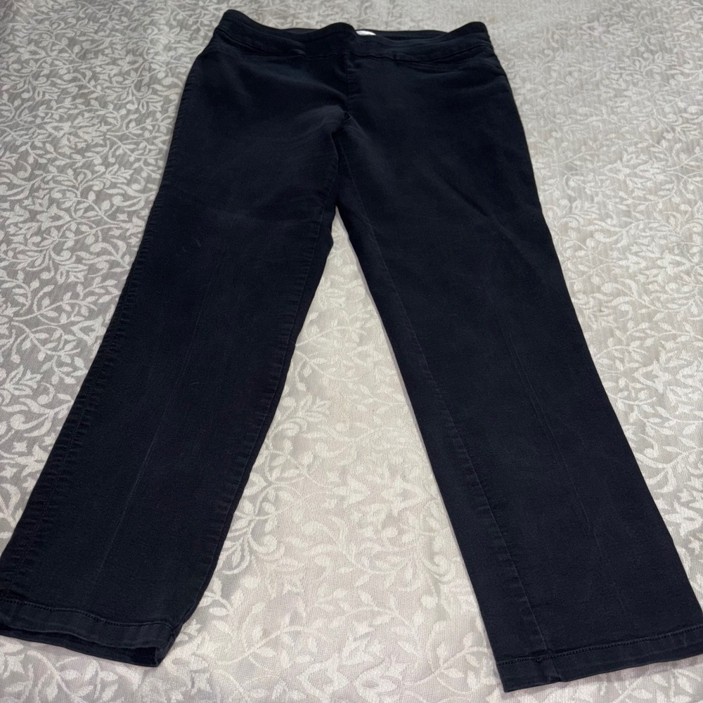 Croft & Barrow Womens Black Pull On Stretch Pants Straight Leg Size 16 (E22)